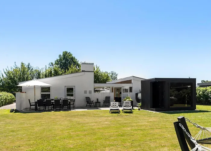 בית נופש Gorgeous In Sydals With Sauna